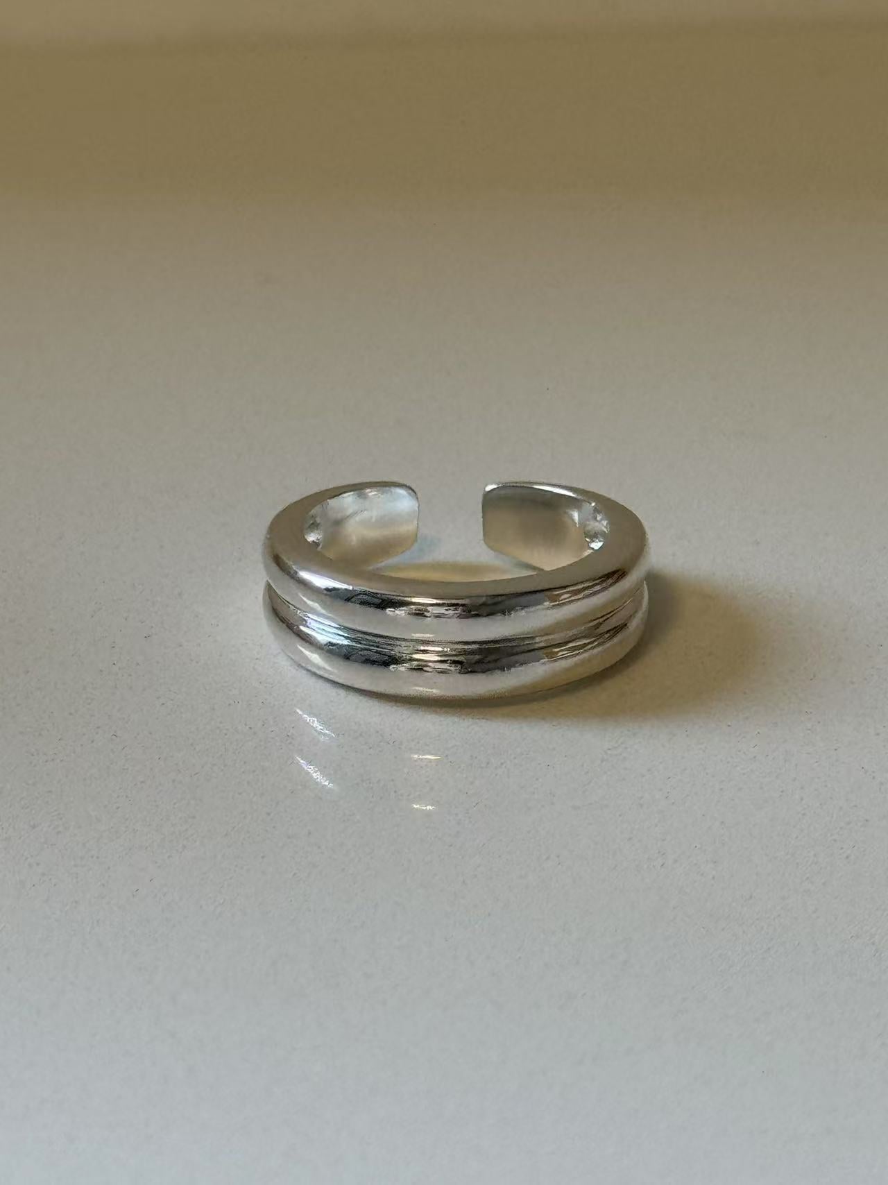 Double-layer Ring